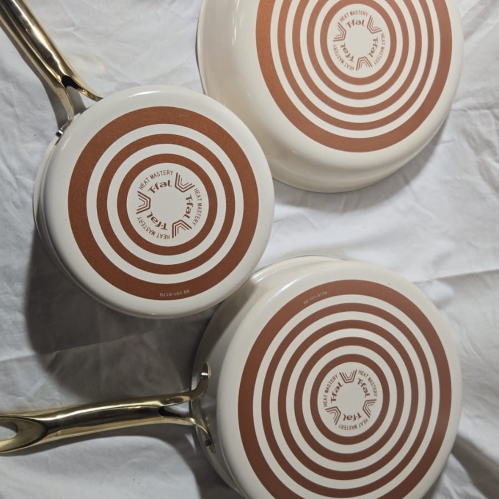 T-FAL Preserve Ceramic Nonstick Frying Pan3-Pc Set - Picture 3 of 9